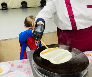 Широкая Масленица в Снежинске: катание в упряжке хаски и на лошадях, аттракционы, санный поезд, выставка самоваров, интерактивные площадки, конкурсы!