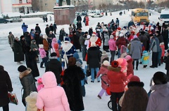 Весело, весело встретим новый год!